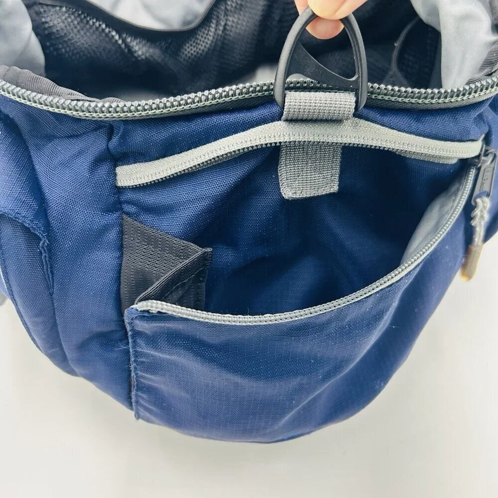 LL Bean Small Gym Travel Double Handle Bag with Built-in Cooler Blue Softshell